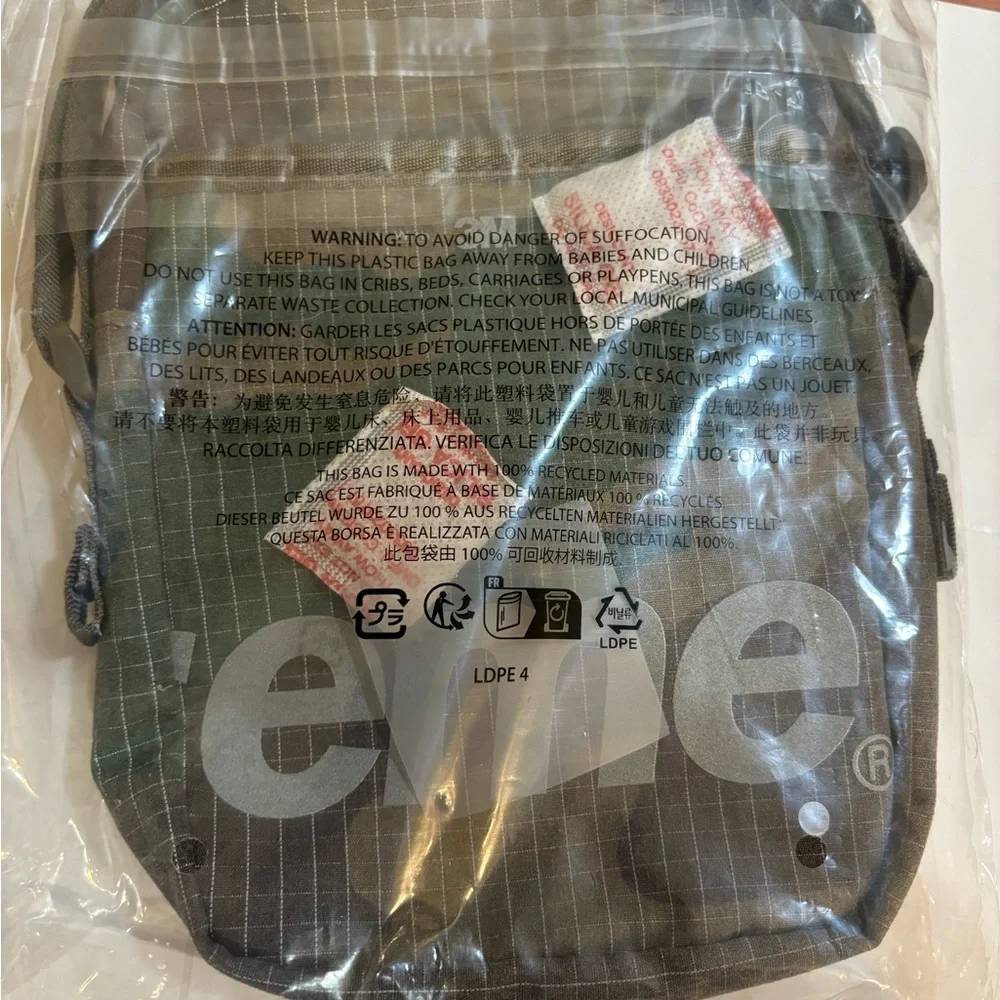 Supreme Shoulder/ Side Bag Woodland Camo SS24 - Picture 5 of 6